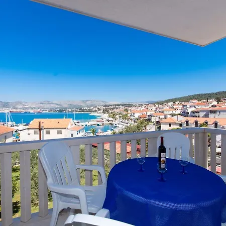 Snjezana Apartament Trogir